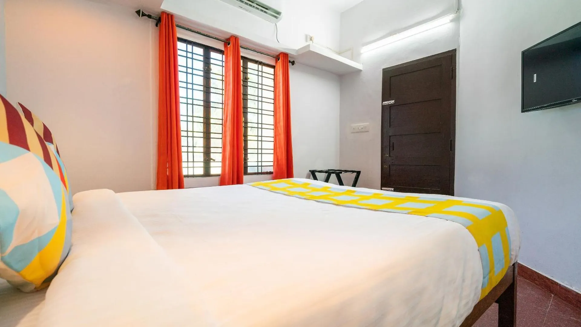 ***  Super Hotel O Thammanam Kochi Indien