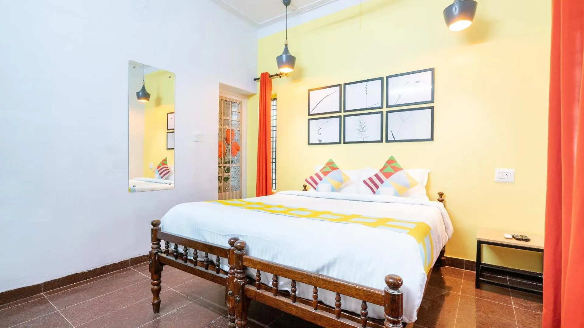 Super Hotel O Thammanam Kochi